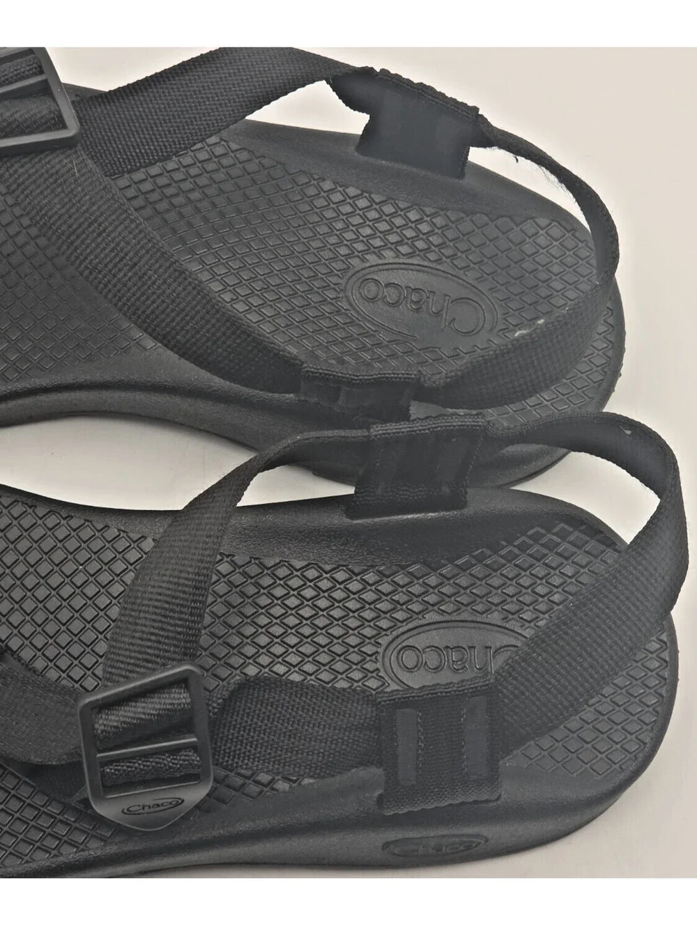 Chaco Bodhi Women's Size 6 Black Adjustable Toe Loop Hiking Sport Sandals